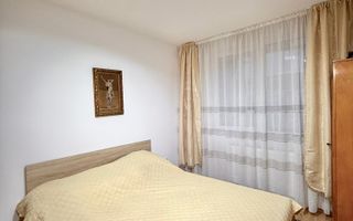 Apartament 3 camere,60 mp, balcon ,parcare, zona Terra,  Floresti - Poză 2