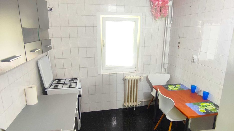 Inchiriez apartament 2 camere Gorjului - Poză 4