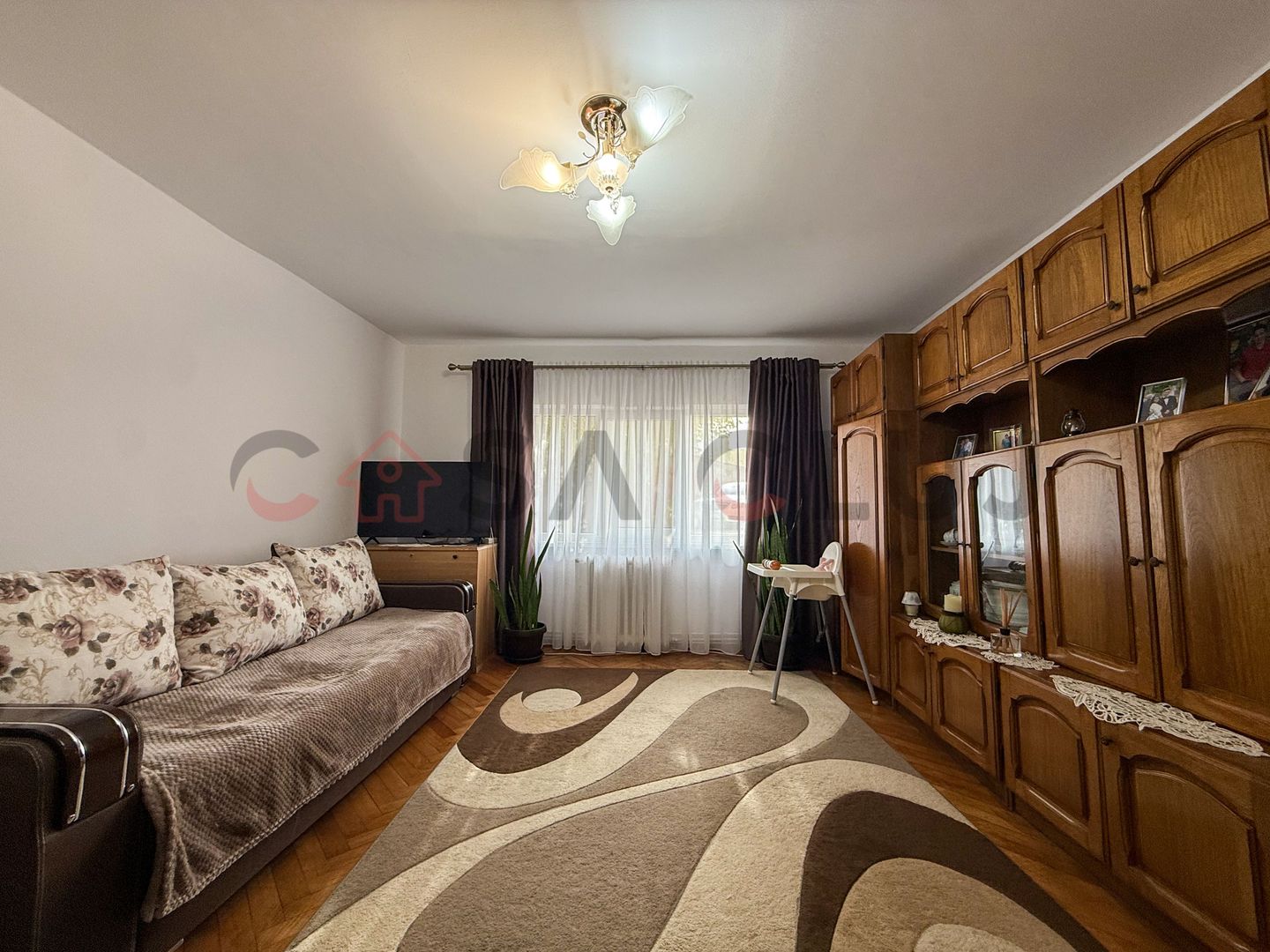 Apartament cu 2 camere, zona FSEGA - Poză 3