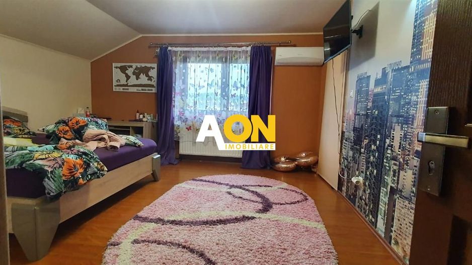 Casa de vanzare, 4 camere, 2 terase, garaj, 849 mp teren, Oarda de Jos - Poză 11