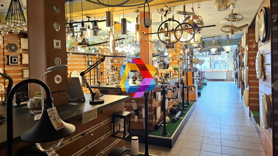 Casă plus Spațiu comercial  741 mp, Teren 906 mp Brasov - zona Blumana - Poză 13