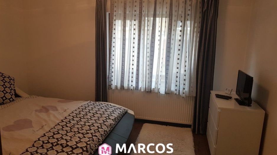 Apartament 2 camere decomandat, et.1, Central, ID 554 - Poză 2