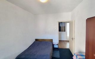 Apartament 3 camere Titulescu-Banu Manta | Imobil 1978 | Vedere spate - Poză 10