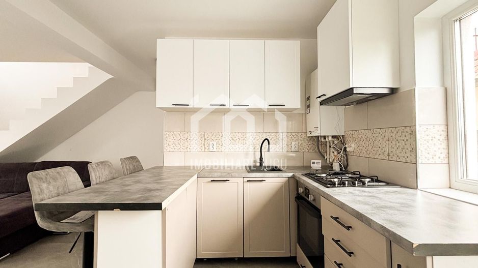 De Inchiriat Unitate in duplex cu 3 camere, Parcare,Jucu de Mijloc - Poză 4