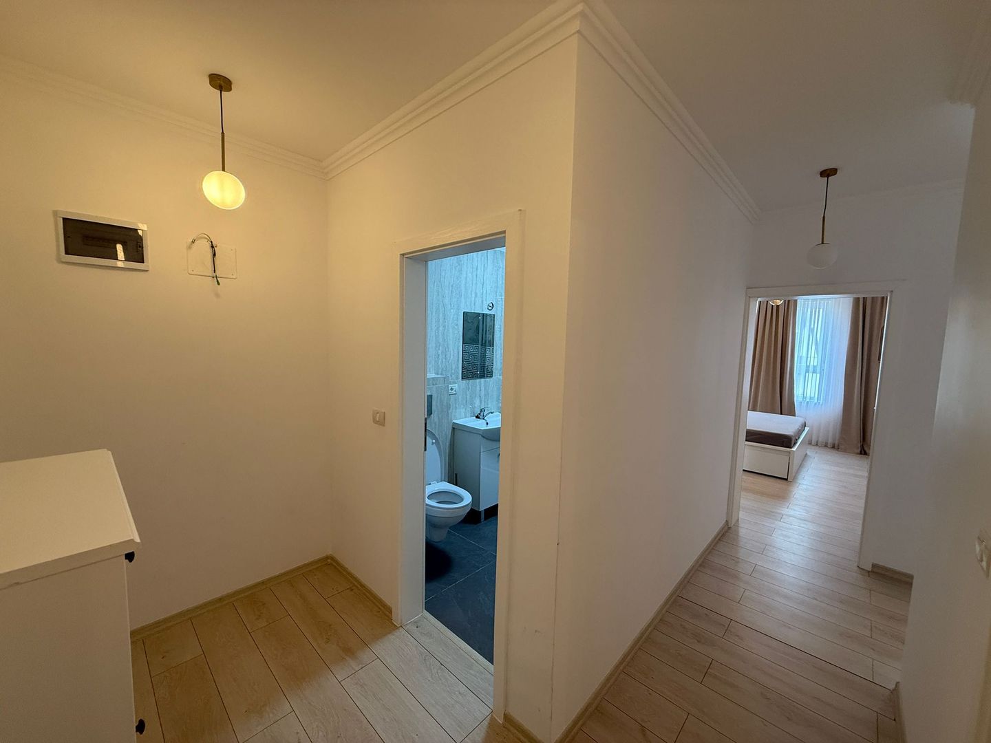 Giroc-Neptun | 2 Camere | Etaj 1 | Bucatarie inchisa | Disponibil imediat - Poză 8