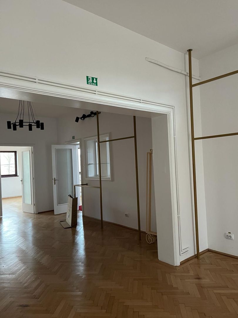 Apartament in vila 5 camere / zona Herastrau Nord - Biserica Cașin - Poză 11