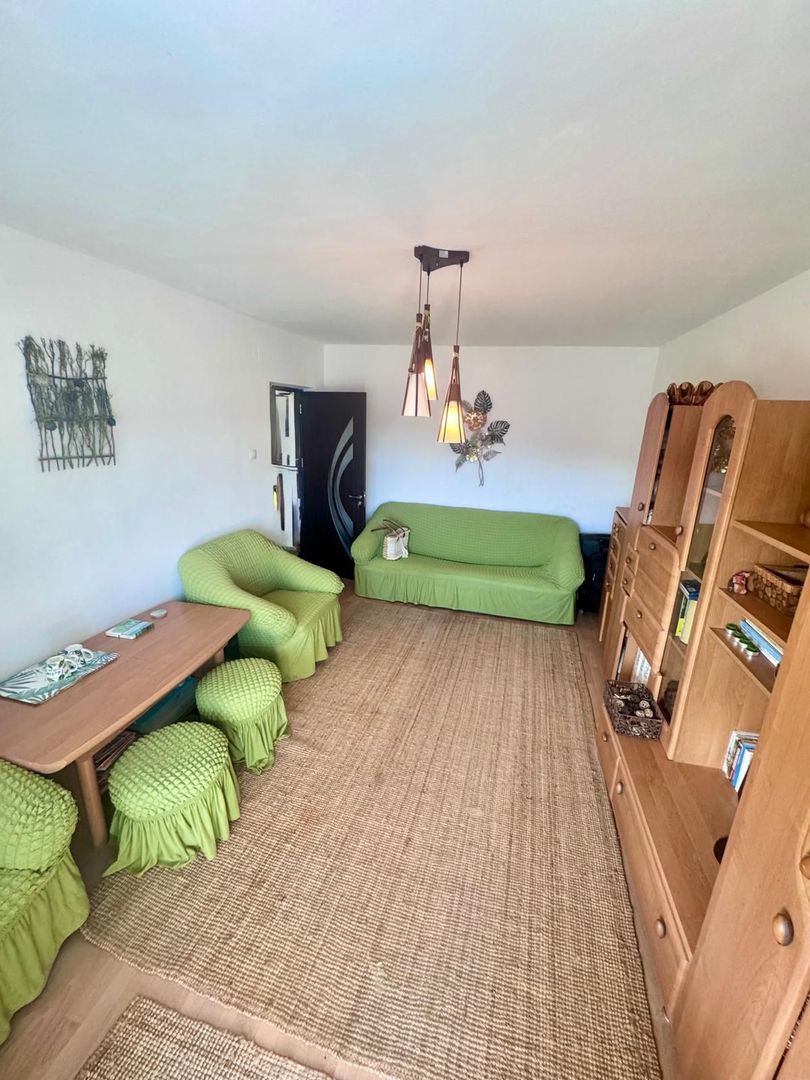 Apartament 2 camere de vânzare – Centru - Poză 2