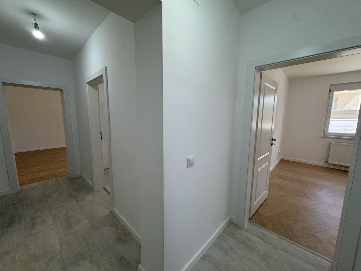 Apartament nr.14 cu 3 camere, boxa si parcare incluse in pret - Poză 13