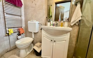 Lunei-Apartament 1 Camera-Centrala Proprie - Poză 13