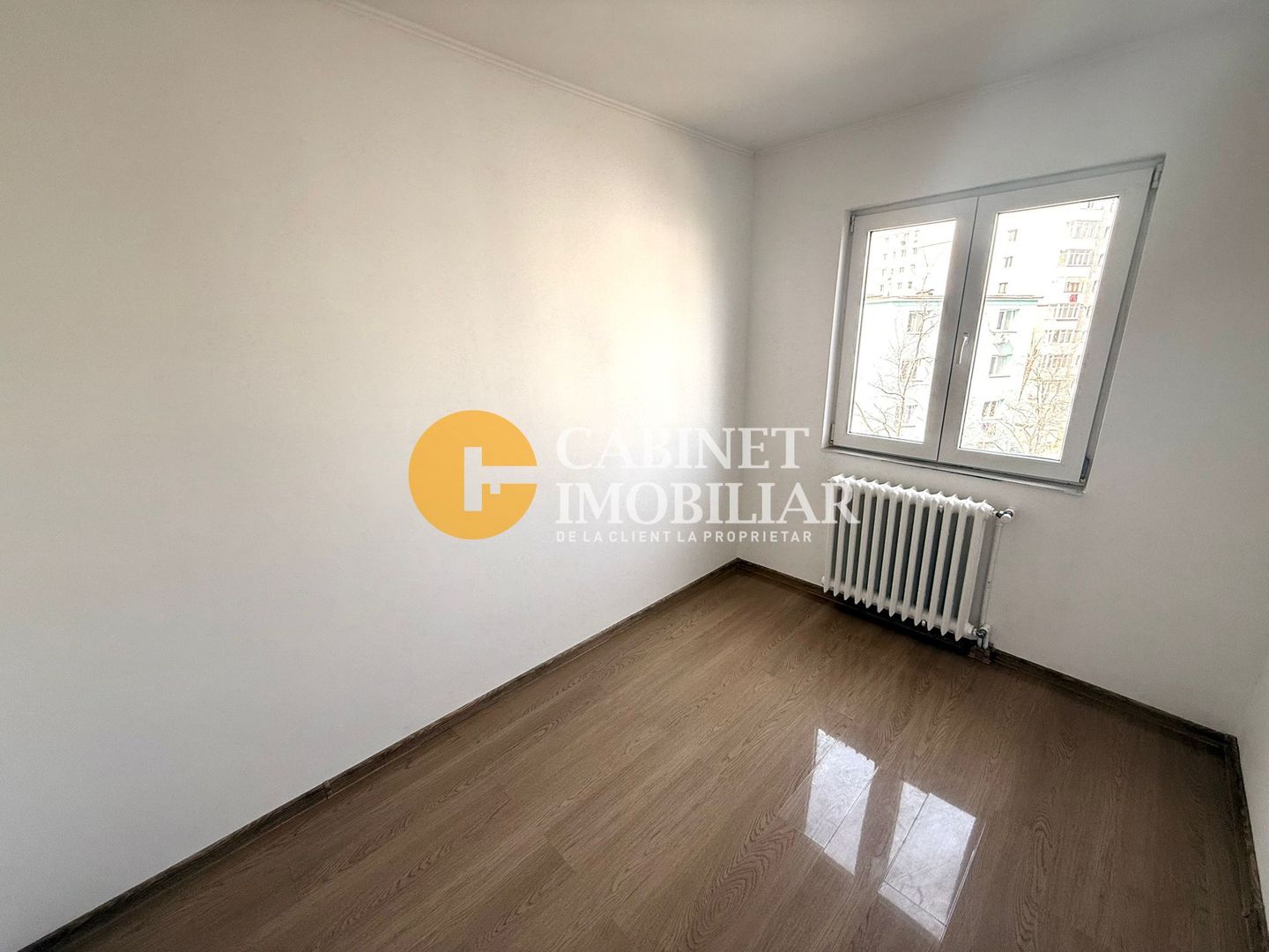 3 CAMERE - RENOVAT COMPLET- ZONA ALEXANDRU CEL BUN/ ROND 28 - Poză 4