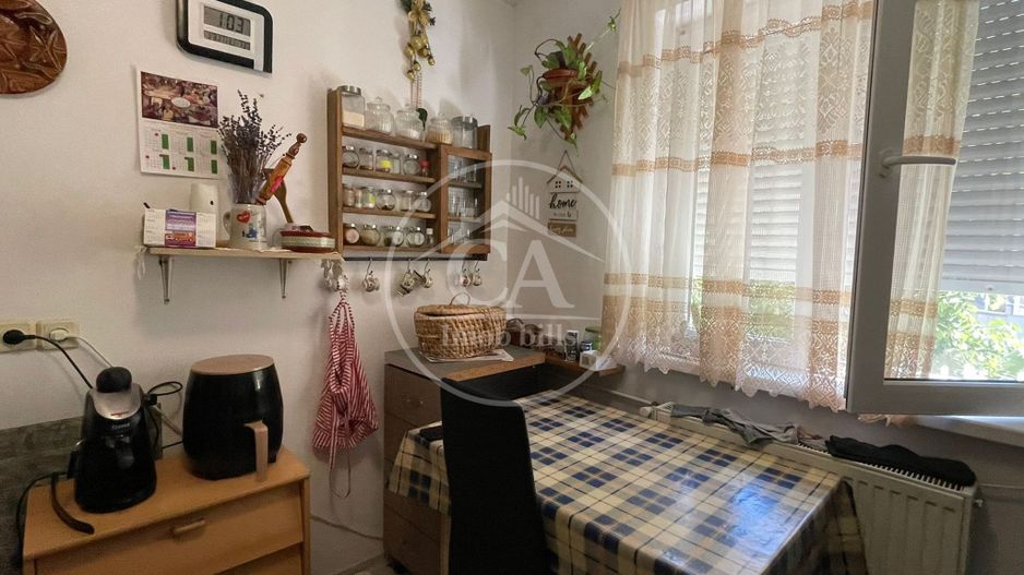 Apartament cu o cameră de vânzare in zona Rogerius, Oradea - Poză 6