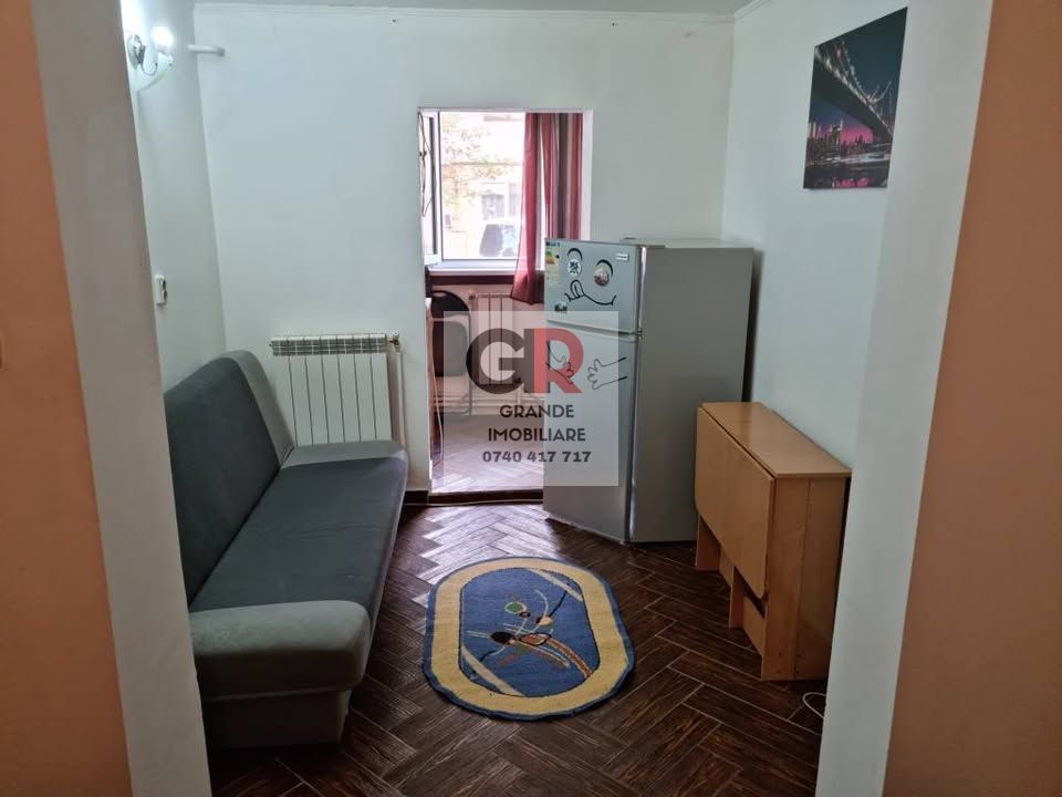 Str. Podgoriilor Garsoniera 40 mp parter - de inchiriat - Poză 1