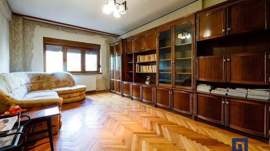 Apartament 3 camere, 84.6 mp utili, Central - Calea Martirilor , COMISION 0  - Poză 1