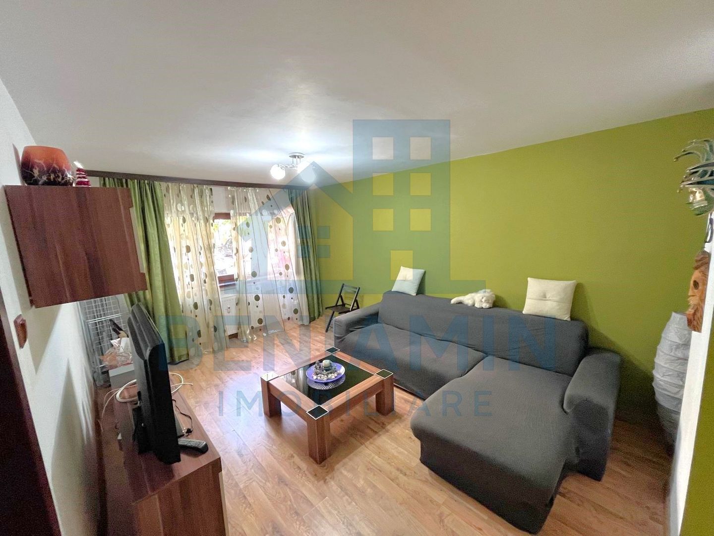 Apartament-2 Semi-Parter-Mobilat-Utilat-Rovine-Langa Damarin - Poză 1