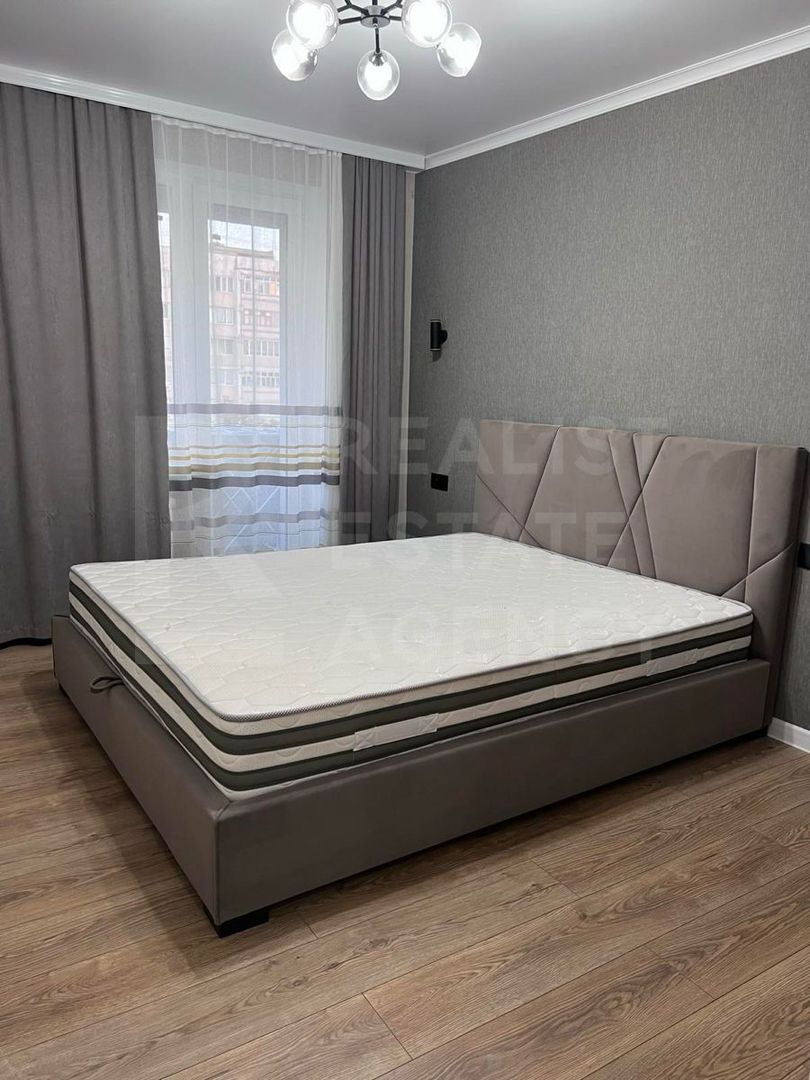 Chirie, apartament, 2 camere, bd. Moscova - Poză 2