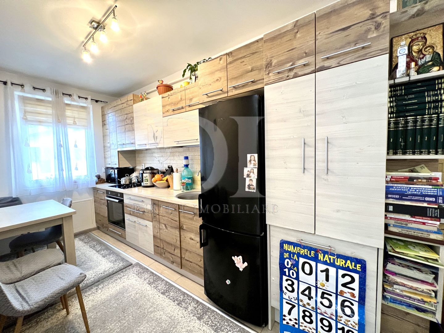 Apartament trei camere / Parcare / Zona Eroilor - Poză 1