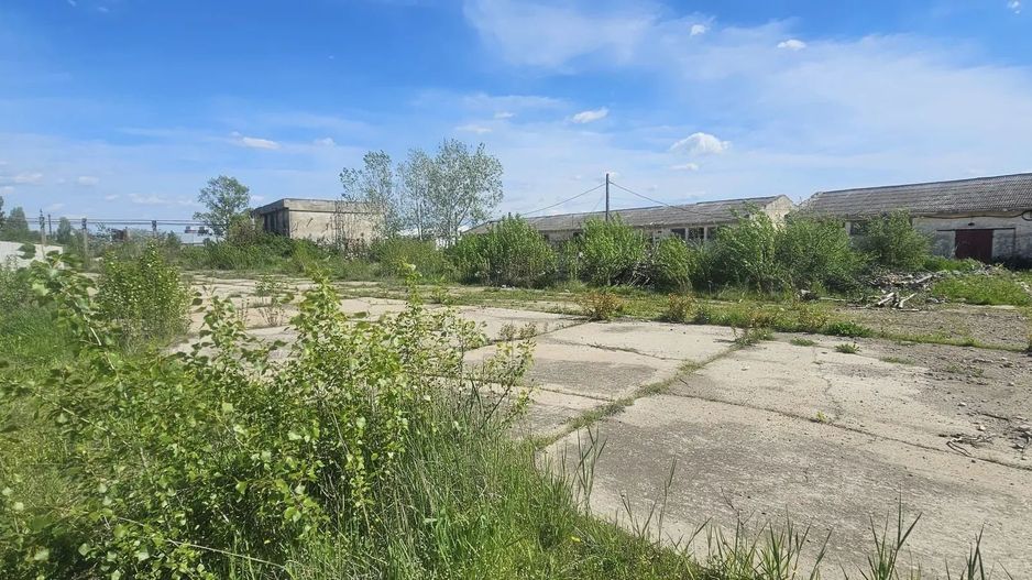 DE ÎNCHIRIAT – TEREN INTRAVILAN 2.077 MP - ZONA INDUSTRIALA - STR. MACULUI - Poză 4