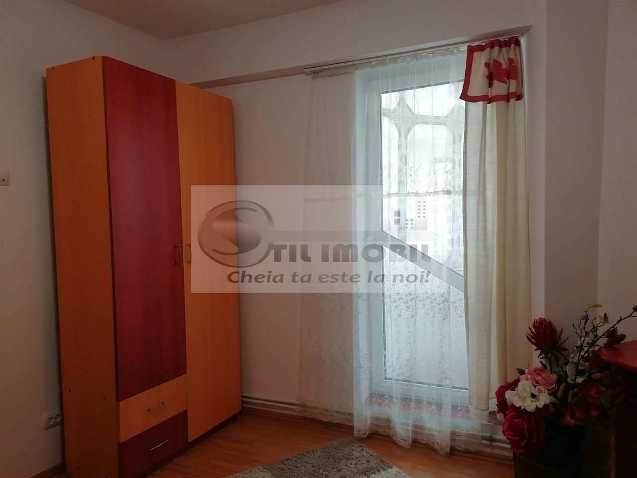 Apartament 4 camere - Zona Rond Vechi - Cug - 650 Euro - Poză 4