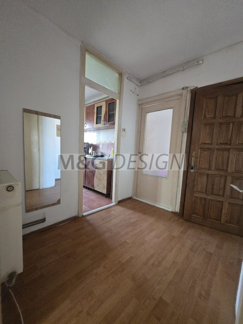 Ap 3 camere, zona Lipovei, etaj 3, decomandat - Poză 22