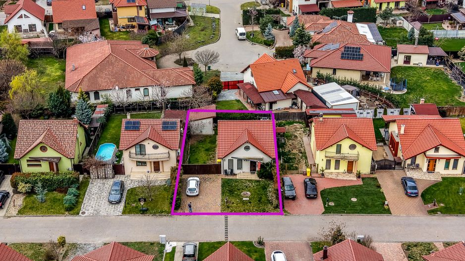 Casă în Westfield | 140 mp utili | P+M | 3 camere | curte + anexe - Poză 1