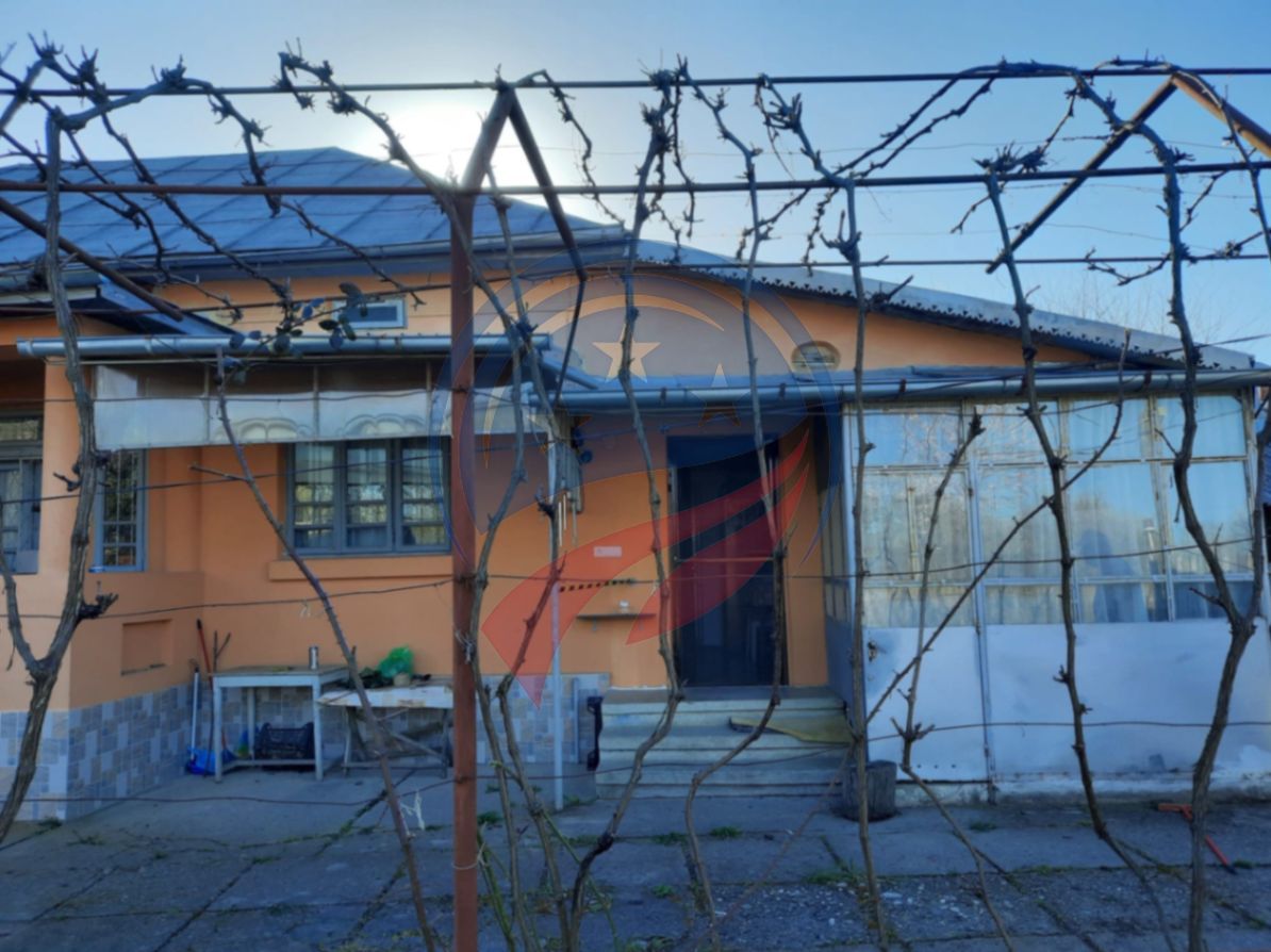 Casa de vanzare/Balcesti/Valcea/Str Pietii - Poză 24