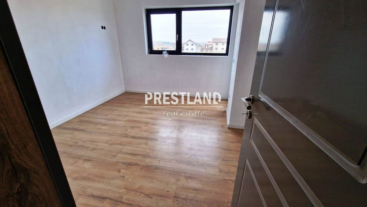 Casa tip duplex - Poză 4