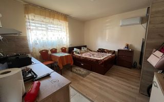 Casă individuală P+1+pod, pe piloni cu panouri solare - Poză 4