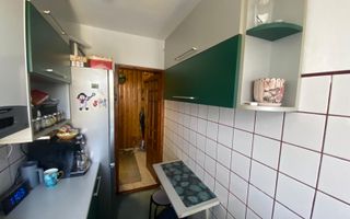 Apartamnt 3 camere Sagului cu centrala - Poză 13