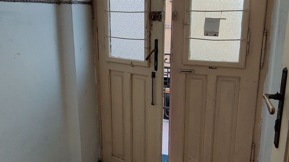 APARTAMENT 4 CAMERE CLADIRE ISTORICA -  ZONA TRAIAN - Poză 13