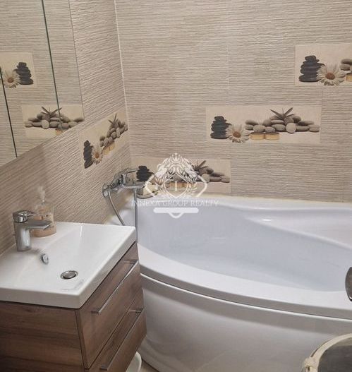 Apartament 3 camere semidecomandat de vanzare in zona Baba Novac - Poză 8