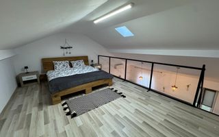 Apartament cu mezanin si curte privata. 2 locuri de parcare. - Poză 10