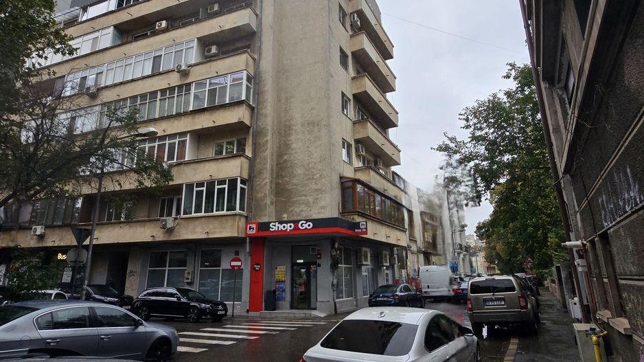 De vanzare Apartament 4 camere Vasile Lascar, Central, Creditabil - Poză 11