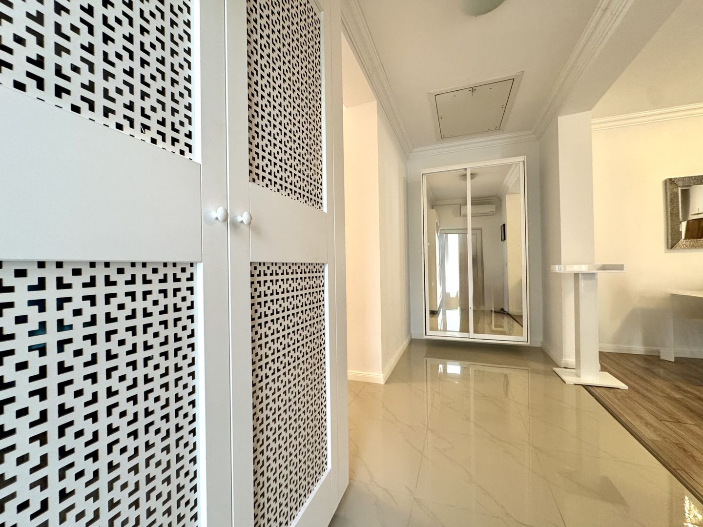Duplex modern -  confort, eficiență și independență energeticǎ - Poză 21