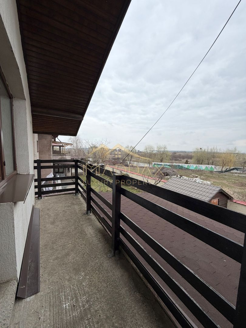 Vila spatioasa cu vedere spre lac Corbeanca - Poză 49