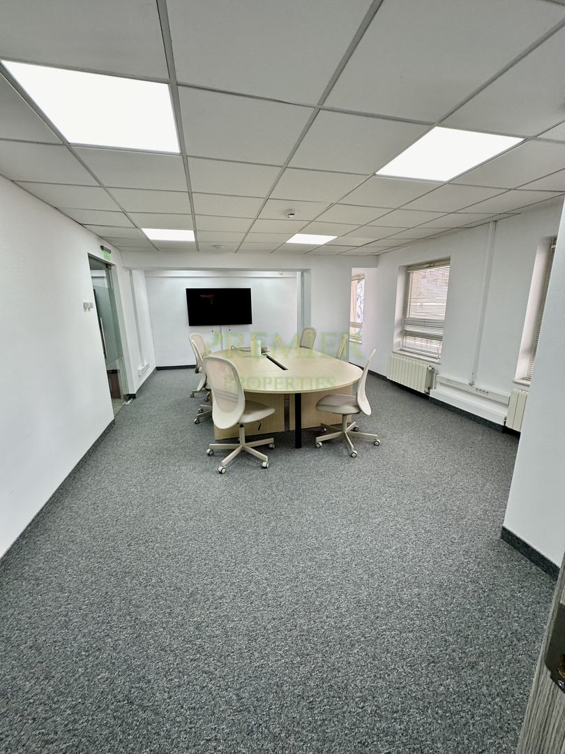 for Investment 100% rented building Universitate metro downtown - Poză 2