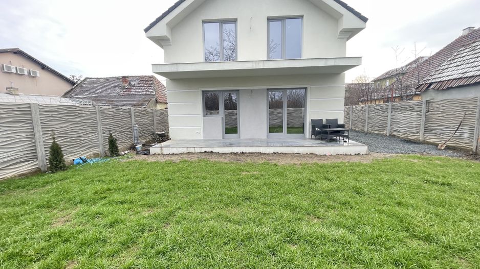 Proprietate premium,finisaje moderne,zona linistita-Ronat - Poză 26