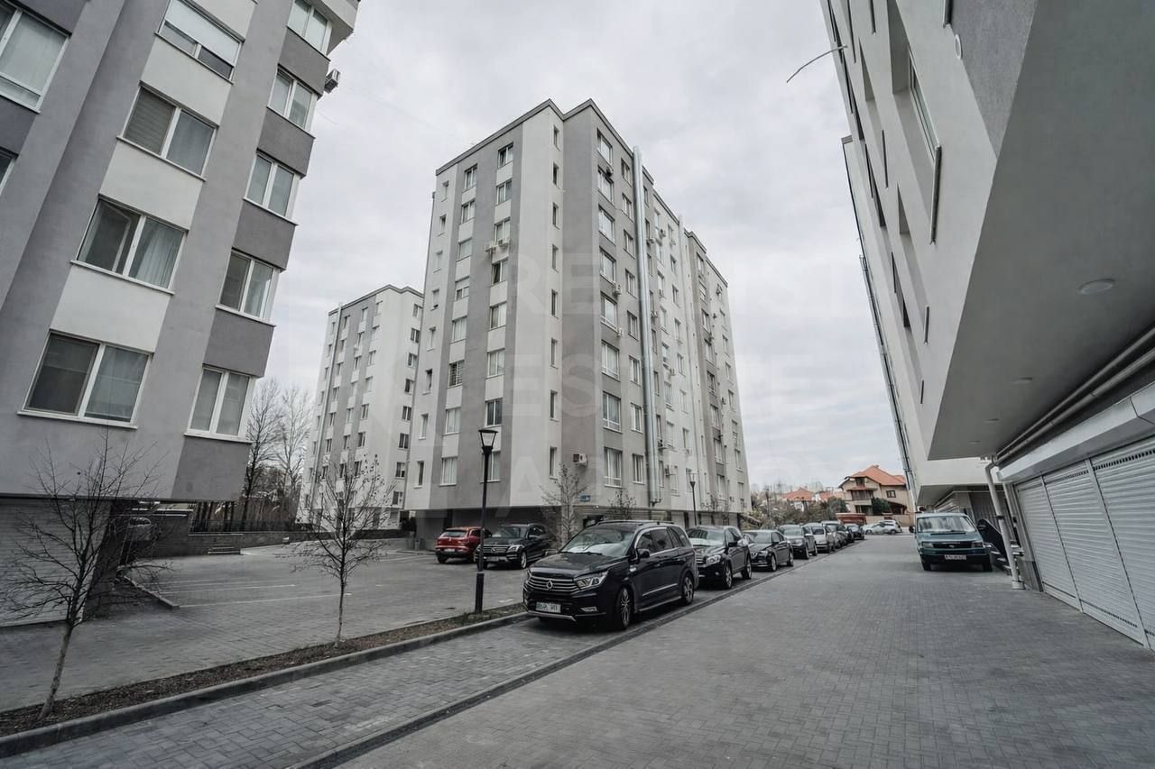 Vânzare, apartament, 2 camere, strada Valea Apelor, Codru. - Poză 1