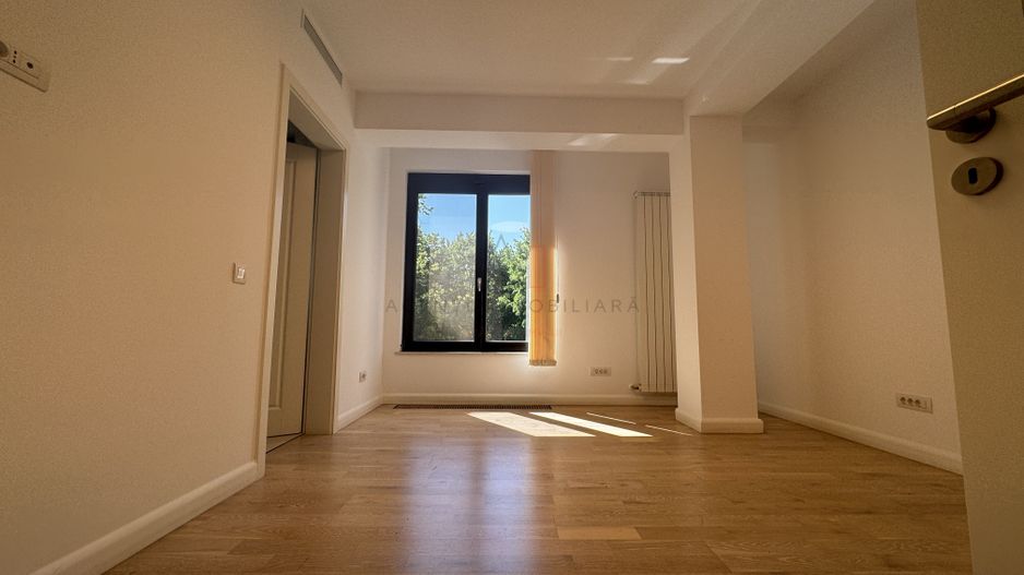 Vila modernă de închiriat în Primăverii – Metrou Aviatorilor - Poză 13