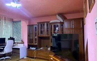Apartament cu 3 cameră - Poză 3