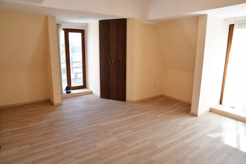 Apartament de vanzare cu 1 camera - Poză 3