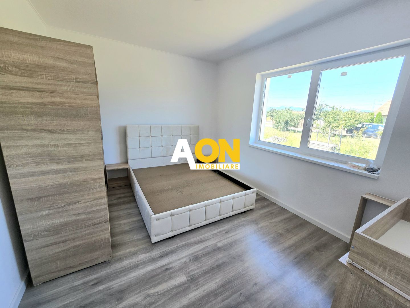 Casă Individuală de Închiriat, 4 Camere, Prima Închiriere, Ampoi 3 - Poză 3