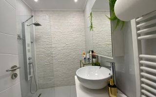 Saptiu comercial de vanzare - Poză 13