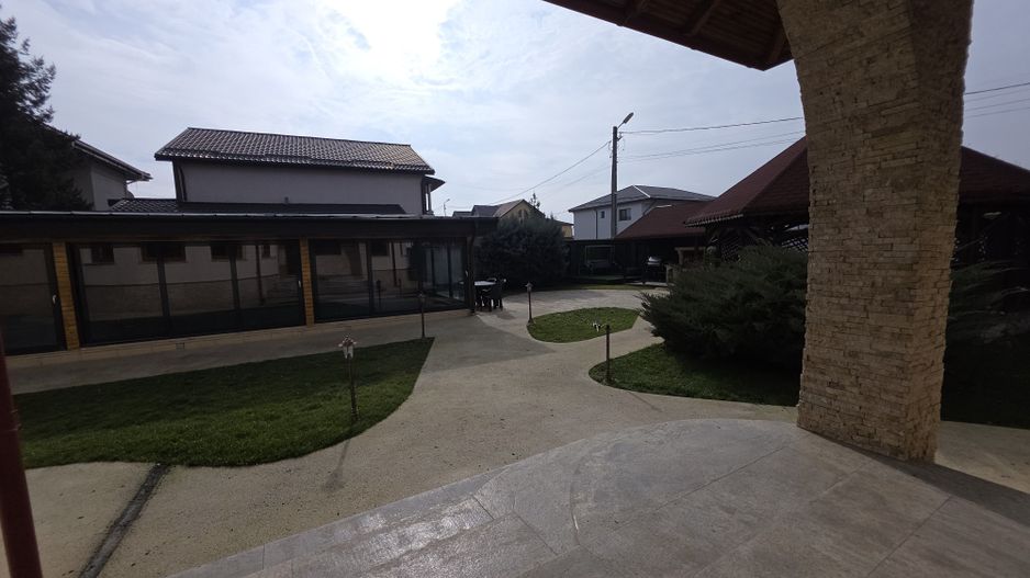 Reducere pret! ! Vila top cu piscina inchisa,  incalzita, barbeque - Poză 8