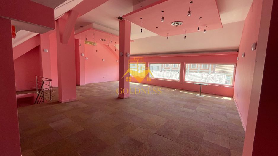 Spatiu comercial, UltraCentral, Bvd Eroilor, Teatru. - Poză 1