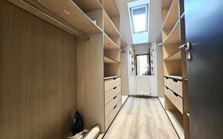 Casa individuala garaj pivnita curte mare - Poză 17