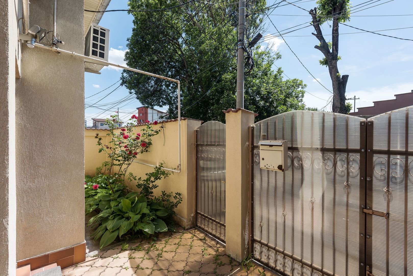 COMISION 0% - Casa singur curte 3 dormitoare 2 bai, finisaje moderne - Poză 12