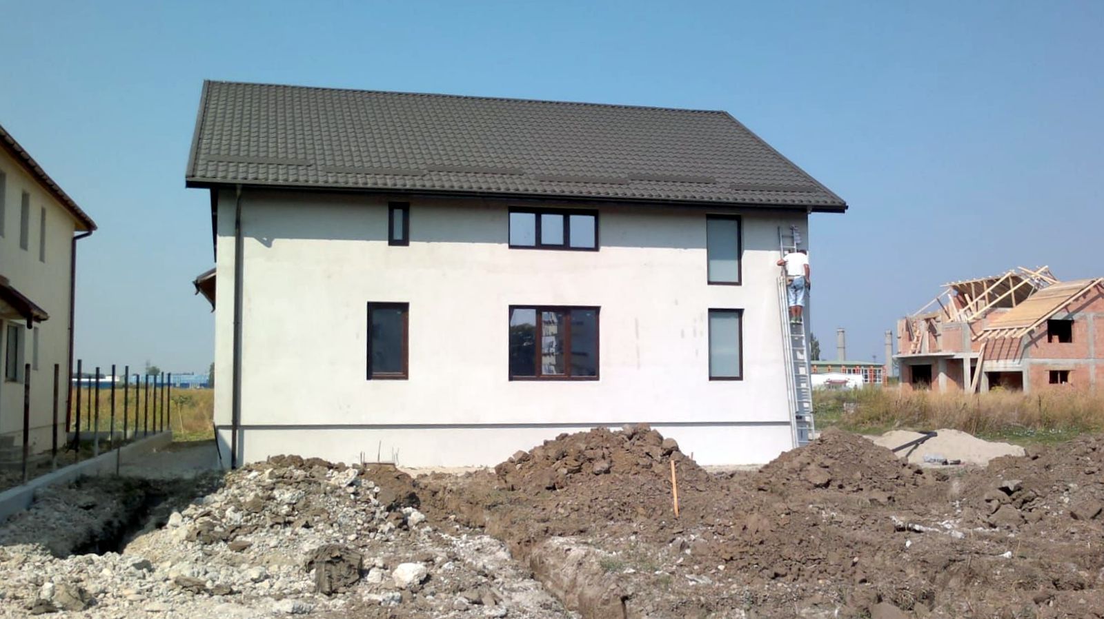 Spațiu. Construcție solidă. Confort real. - Poză 27