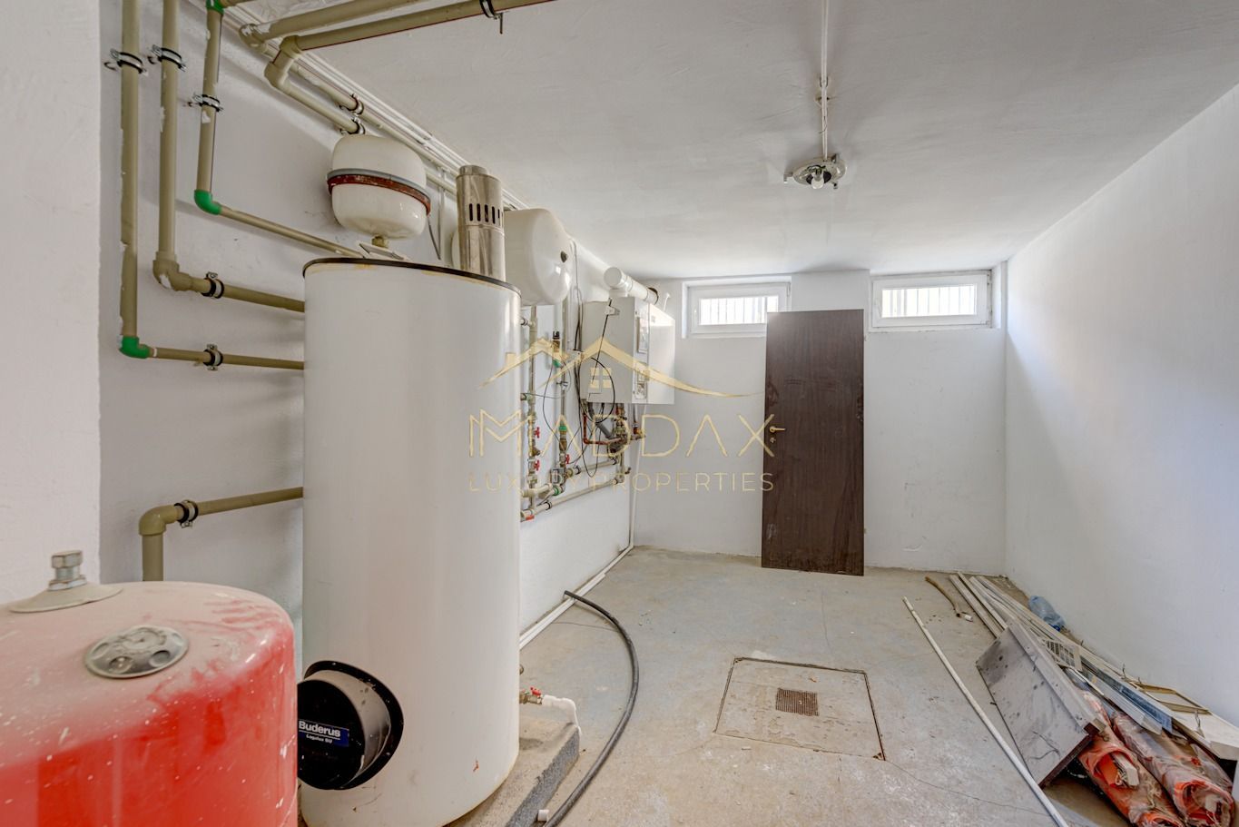 Vila ***400mp*** + Curte Proprie // zona Aviației - Poză 34