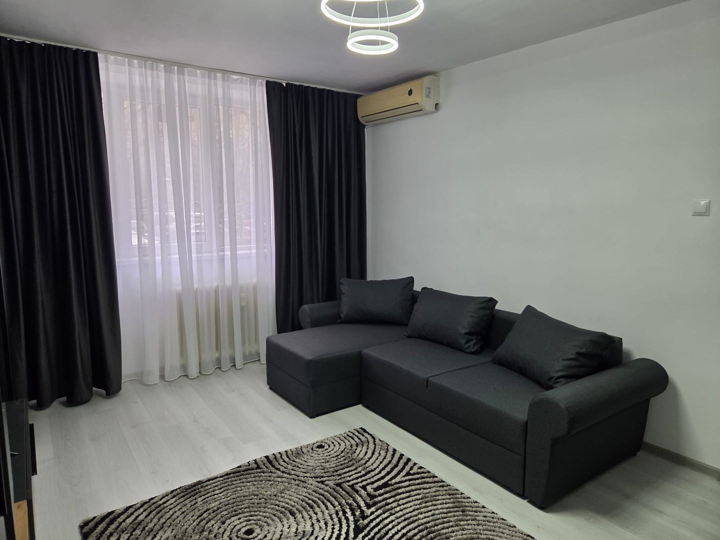 Apartament 2 camere. Bld Tineretului, la 3 min de metrou. - Poză 1