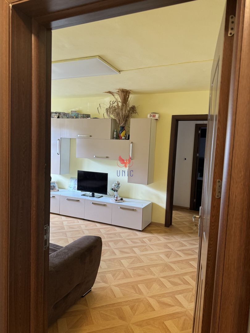 Apartament 2 camere parter Cornitoiu - Poză 1